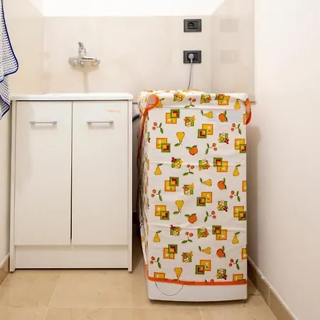 Dimore Anna Maria -il Magazzino- Feriehus Avola