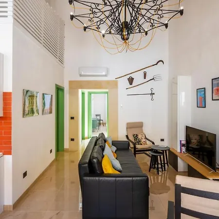 Feriehus Dimore Anna Maria -il Magazzino- *